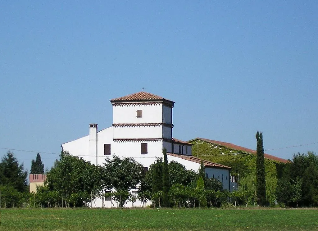 Gospodarstwo agroturystyczne Agriturismo Corte Spino Nogarole Rocca